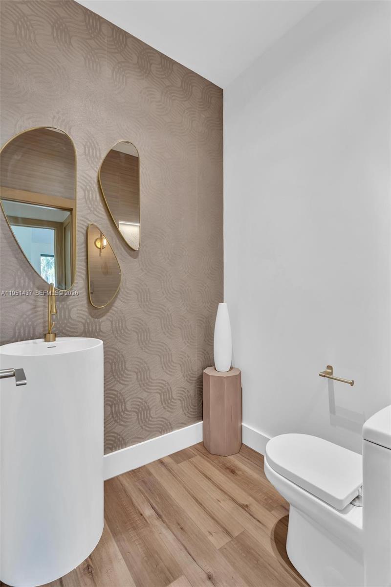 ALTOS DEL MAR NO 6 - Residential