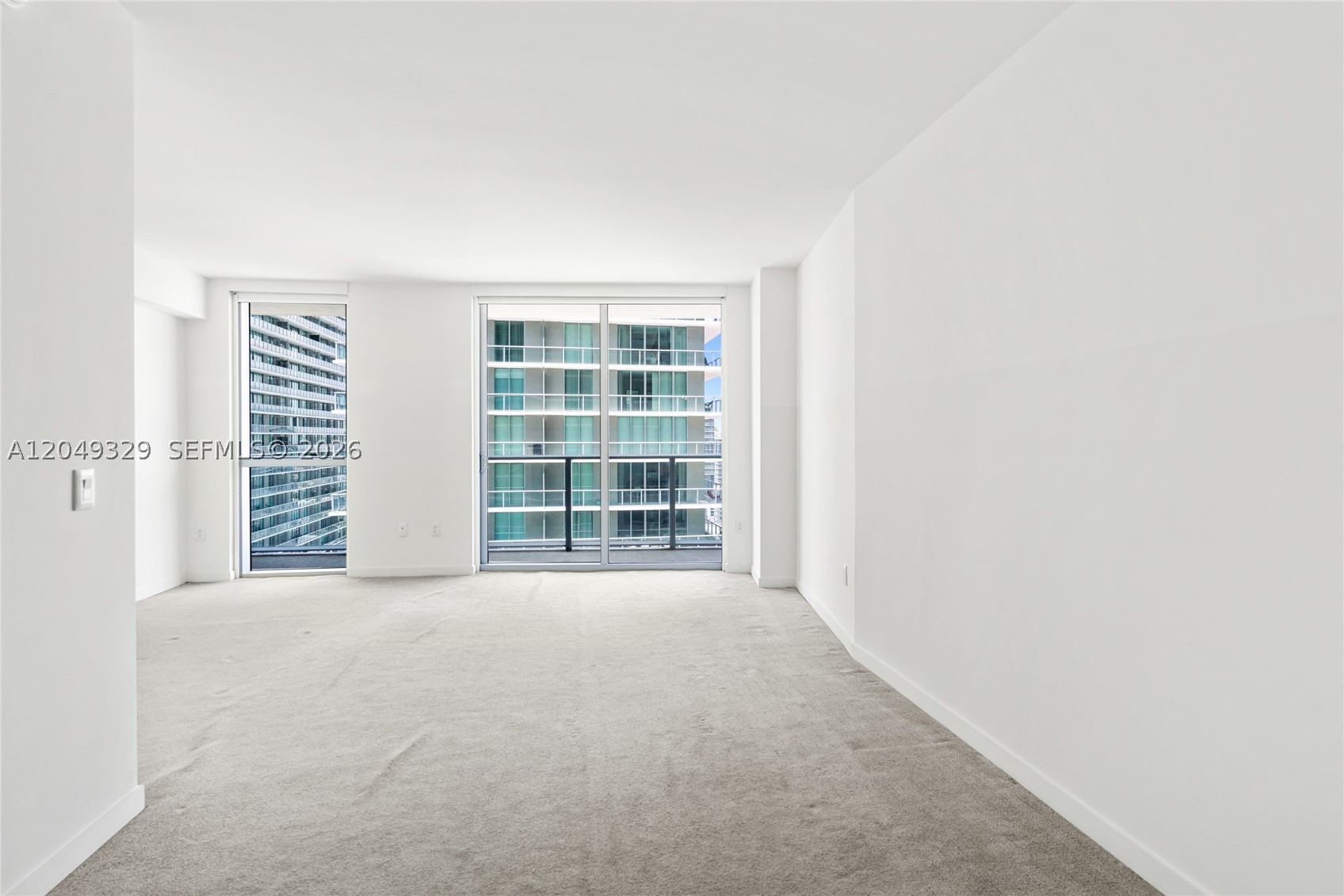 1100 MILLECENTO RESIDENCE - Residential