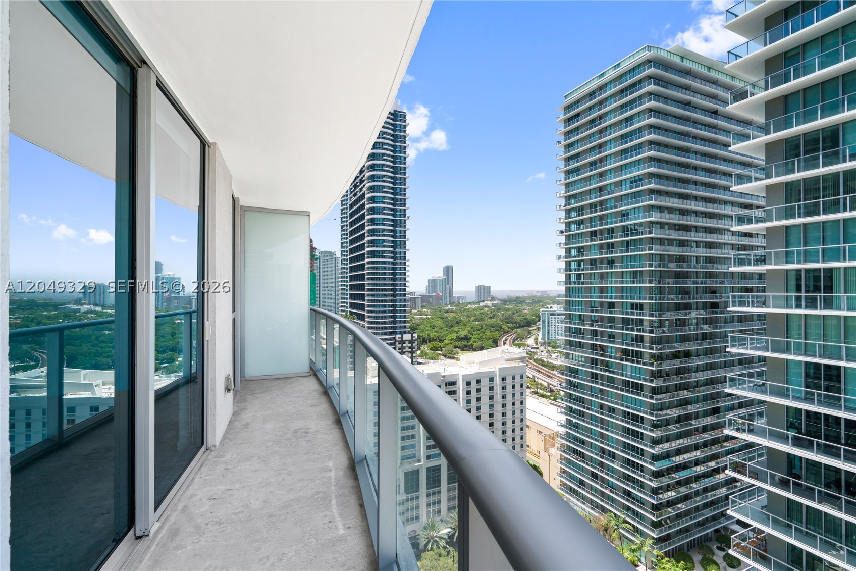 1100 MILLECENTO RESIDENCE - Residential