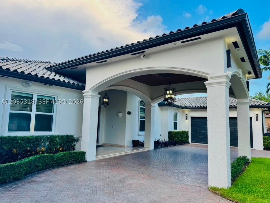 MAKO SUB - Residential Lease