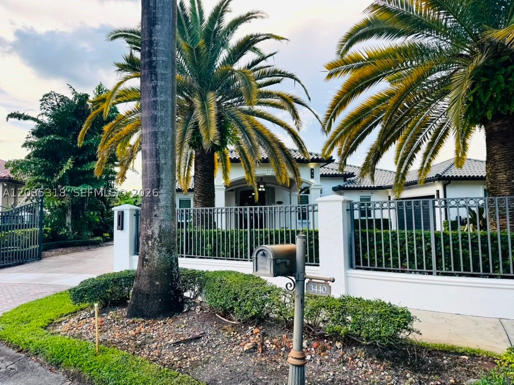 MAKO SUB - Residential Lease