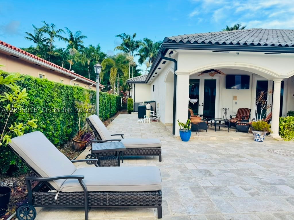 MAKO SUB - Residential Lease