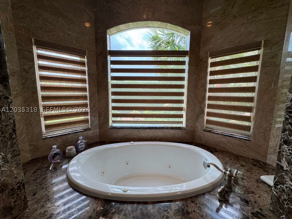 MAKO SUB - Residential Lease