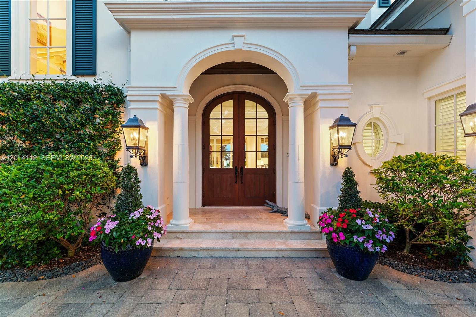 ADMIRALS COVE - Residential