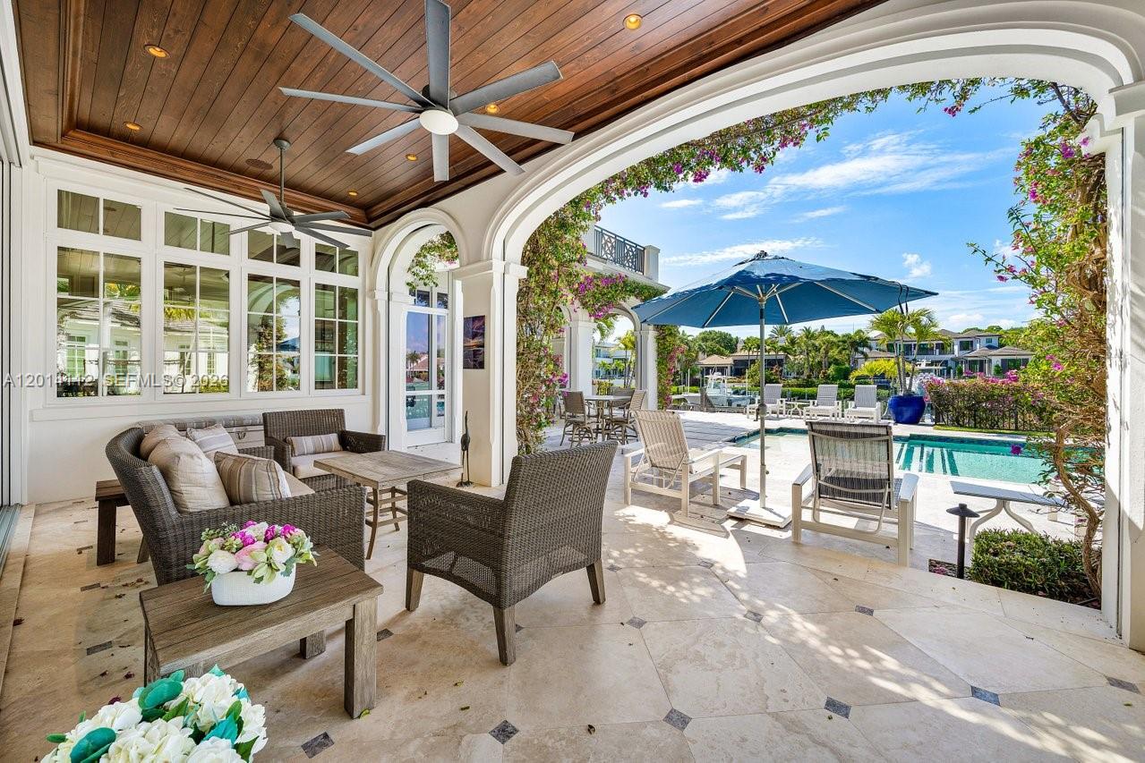 ADMIRALS COVE - Residential