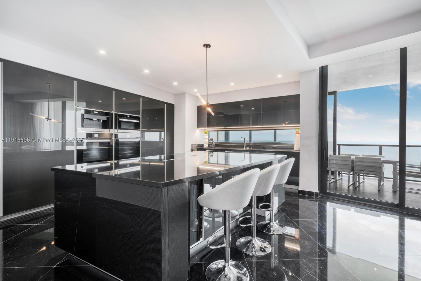 18555 COLLINS AVENUE COND - Residential