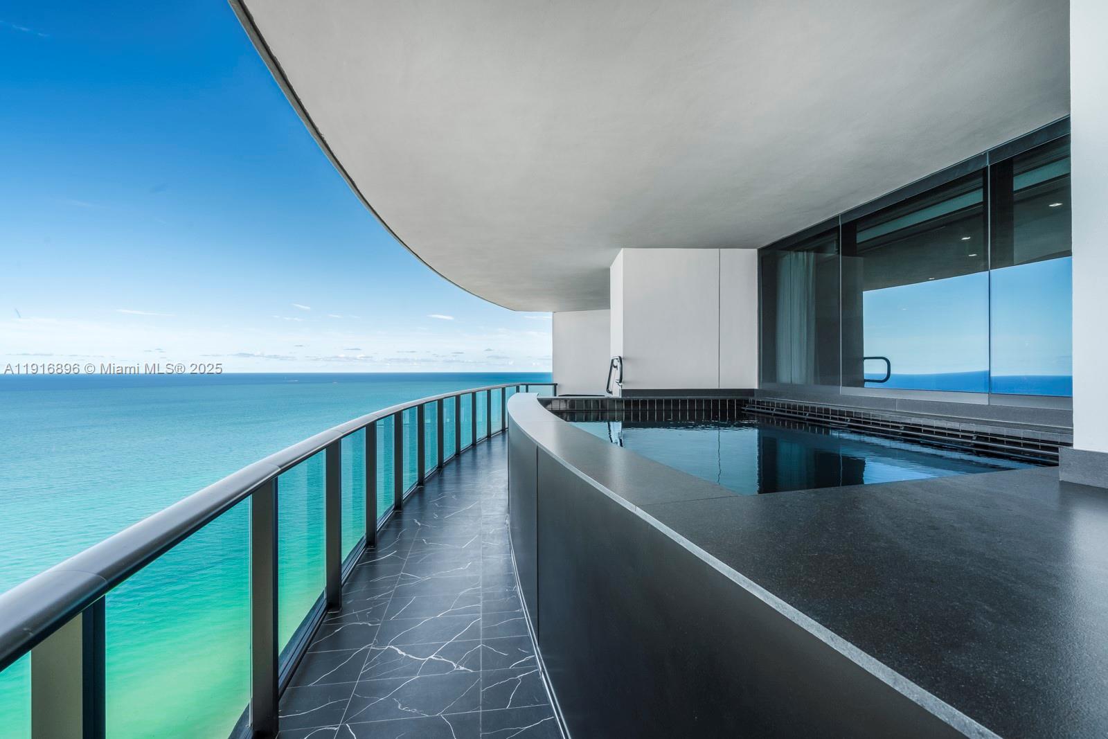 18555 COLLINS AVENUE COND - Residential
