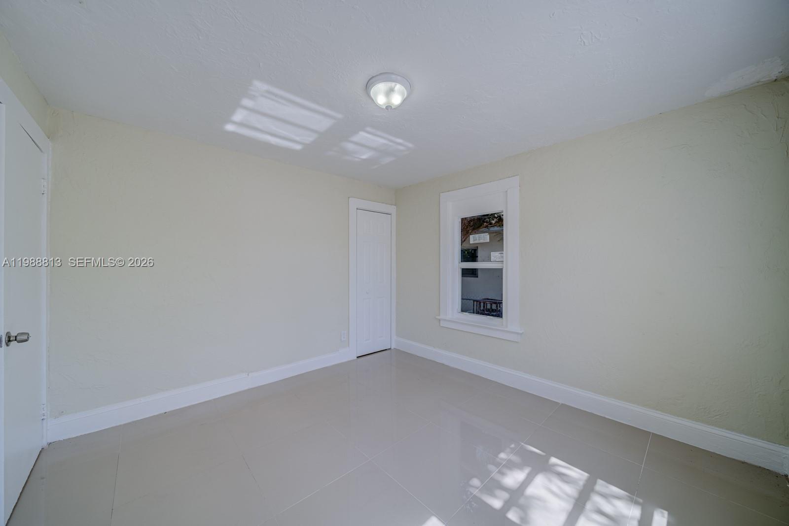 PINE HIGHLANDS - Residential