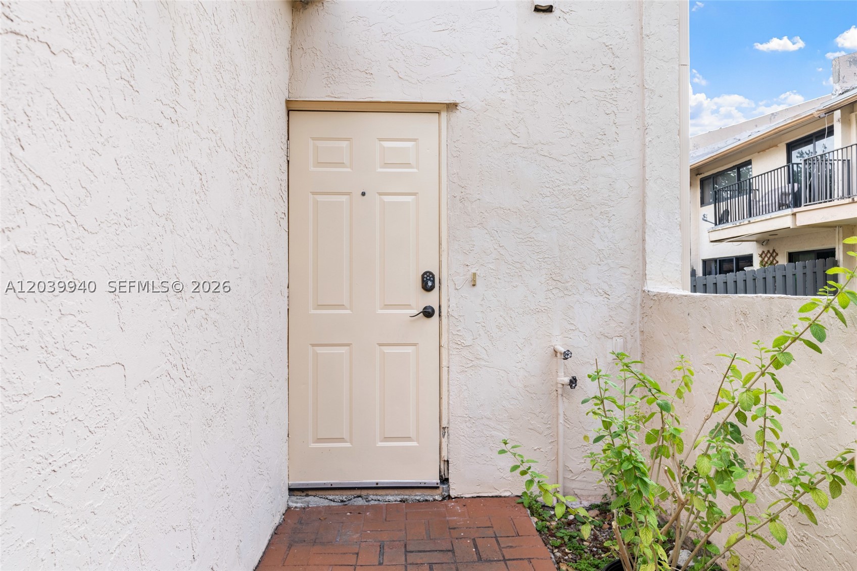 Colonial Lakes Villas - Residential