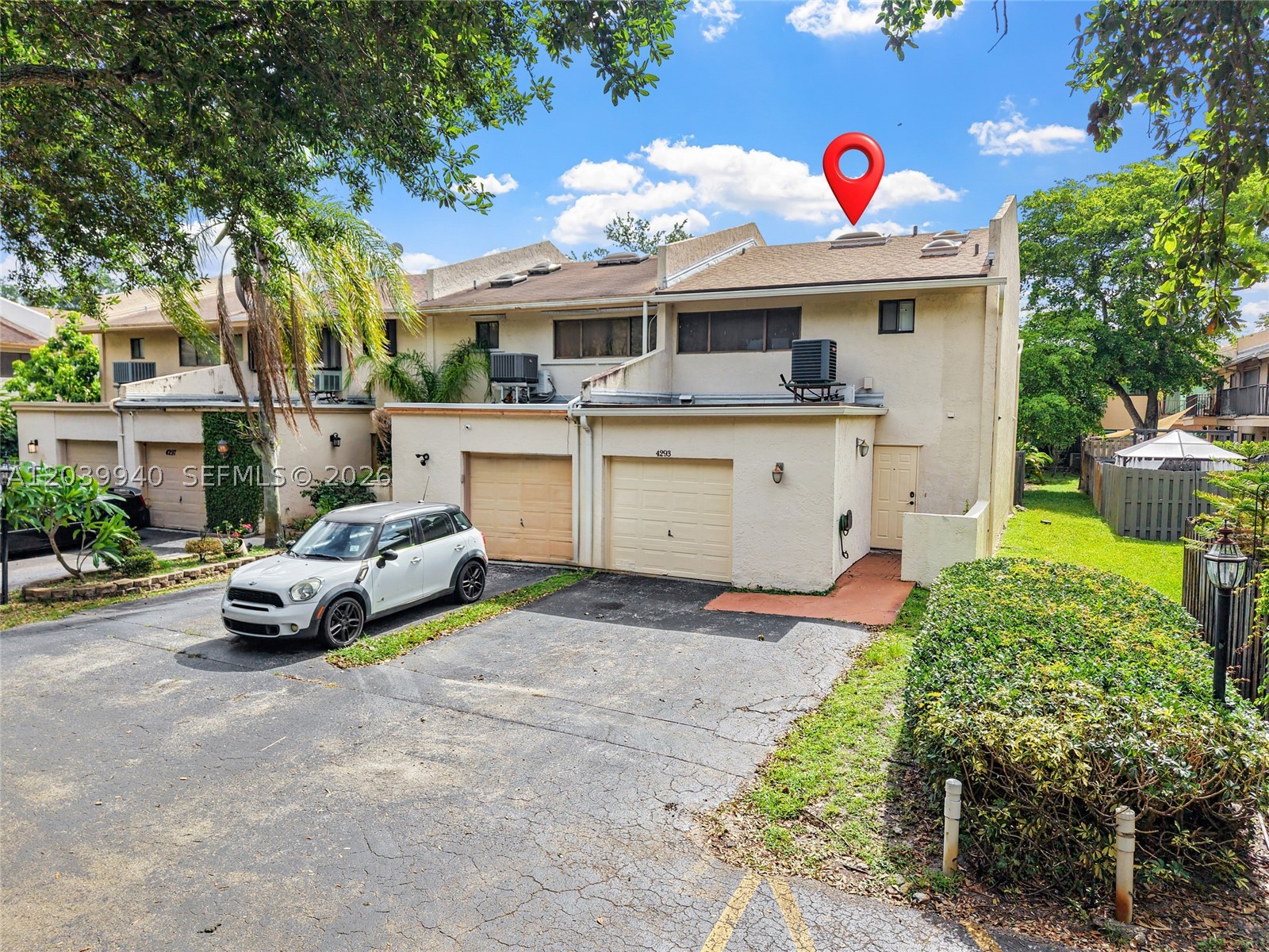Colonial Lakes Villas - Residential