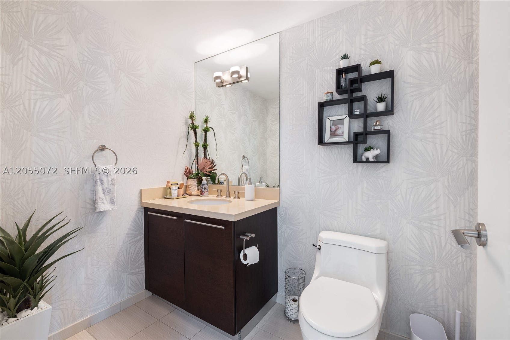 ELOQUENCE ON THE BAY CONDO - Residential