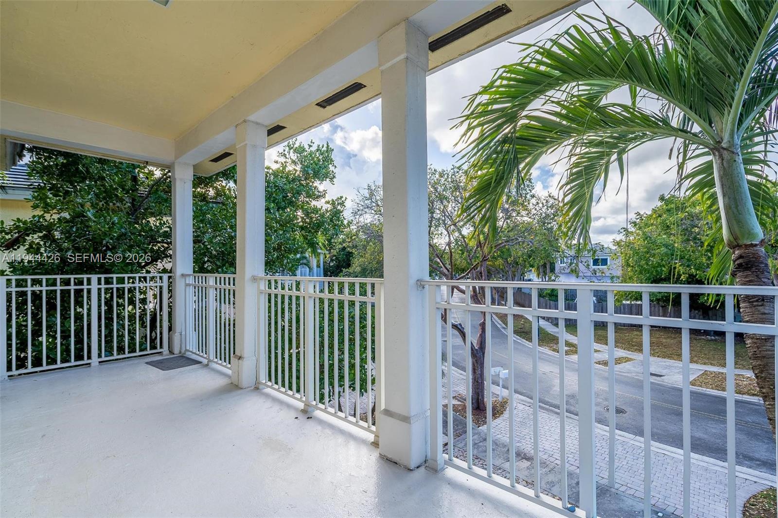 EMILIOS PLACE AT OASIS - Residential