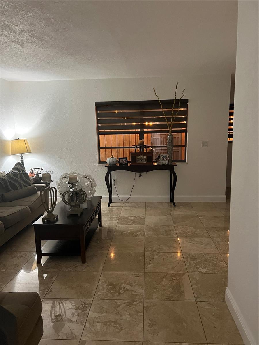 TANGERINES CONDO PH I - Residential