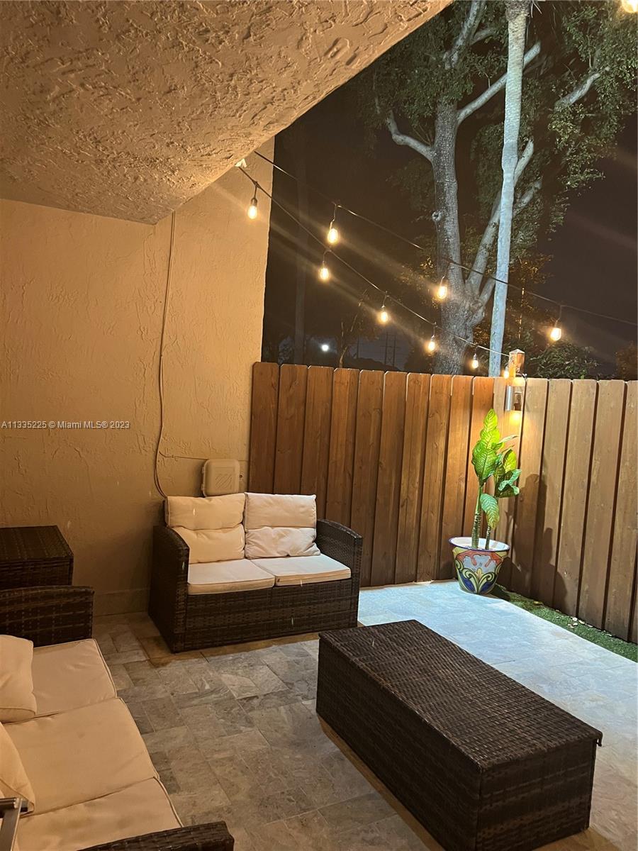 TANGERINES CONDO PH I - Residential