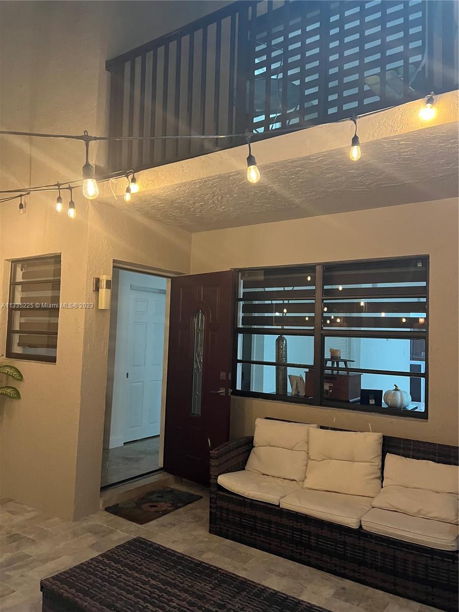 TANGERINES CONDO PH I - Residential