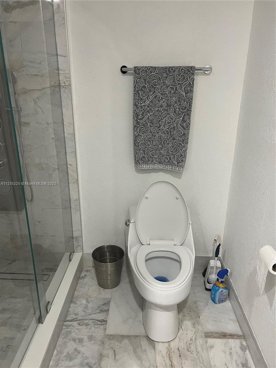 TANGERINES CONDO PH I - Residential