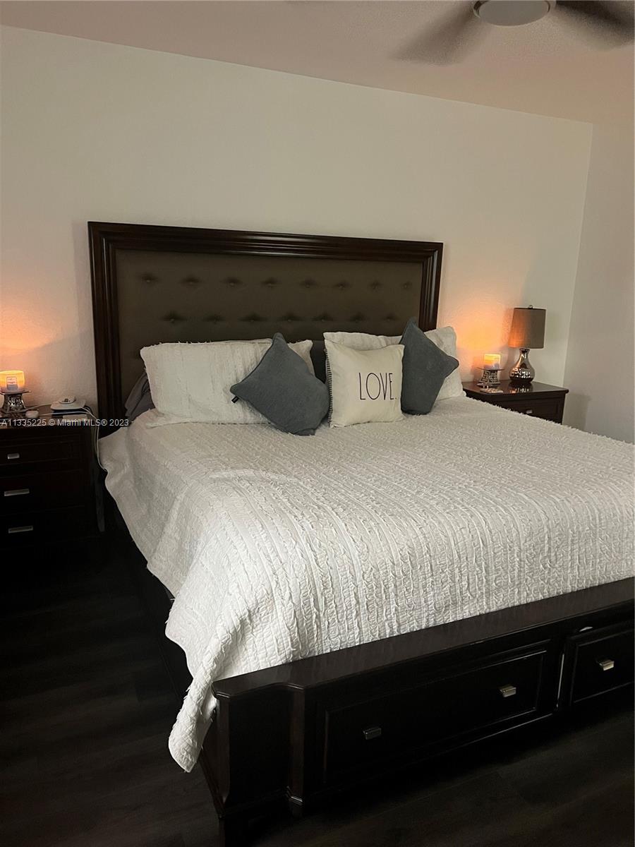 TANGERINES CONDO PH I - Residential