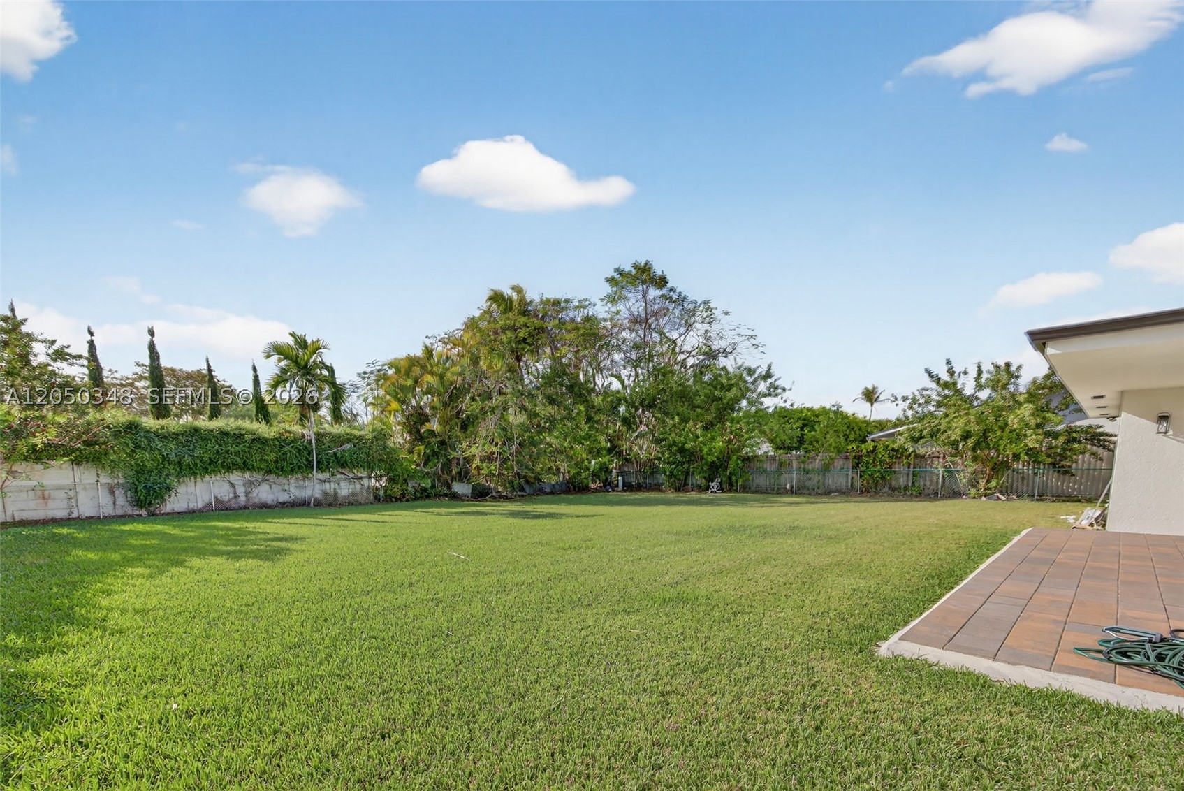 DWELLINGS PARK - Residential