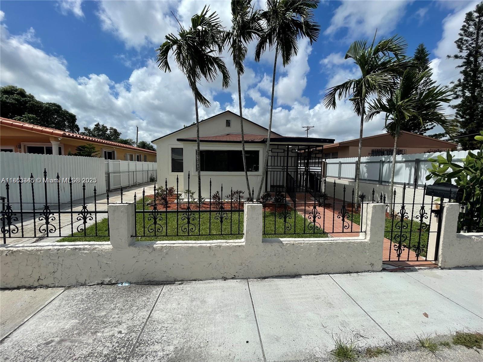 HIALEAH 14 ADDN - Residential