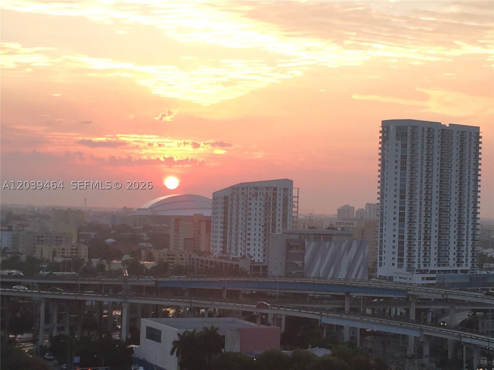 WIND CONDO - Residential Lease