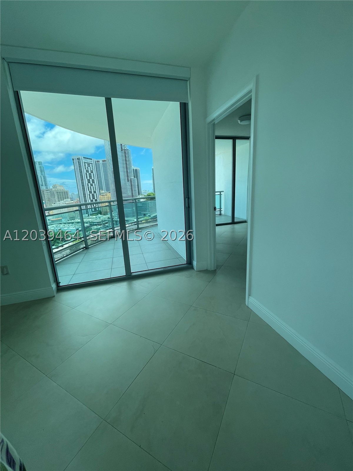 WIND CONDO - Residential Lease