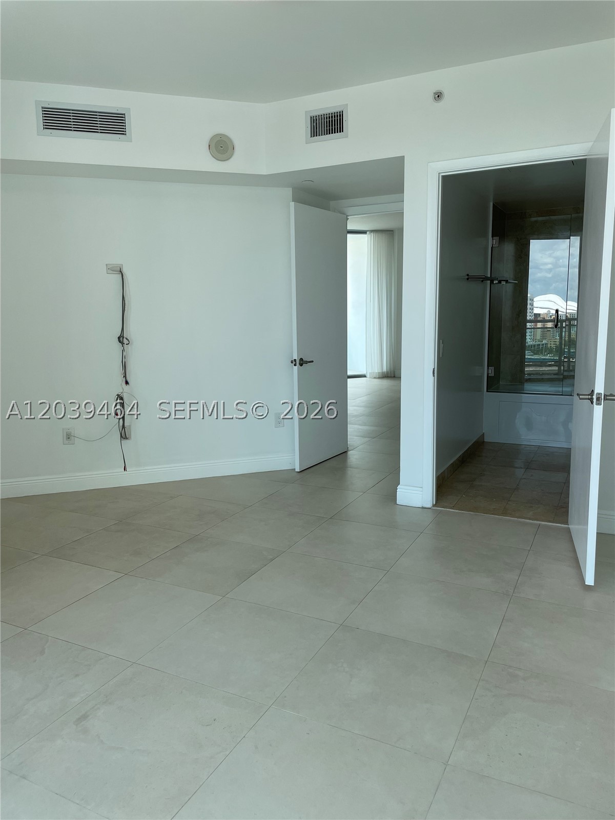 WIND CONDO - Residential Lease