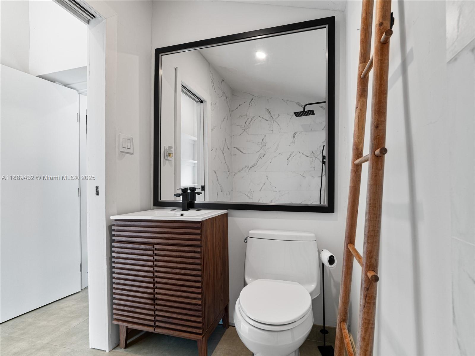 ALAMEDA - Residential Lease