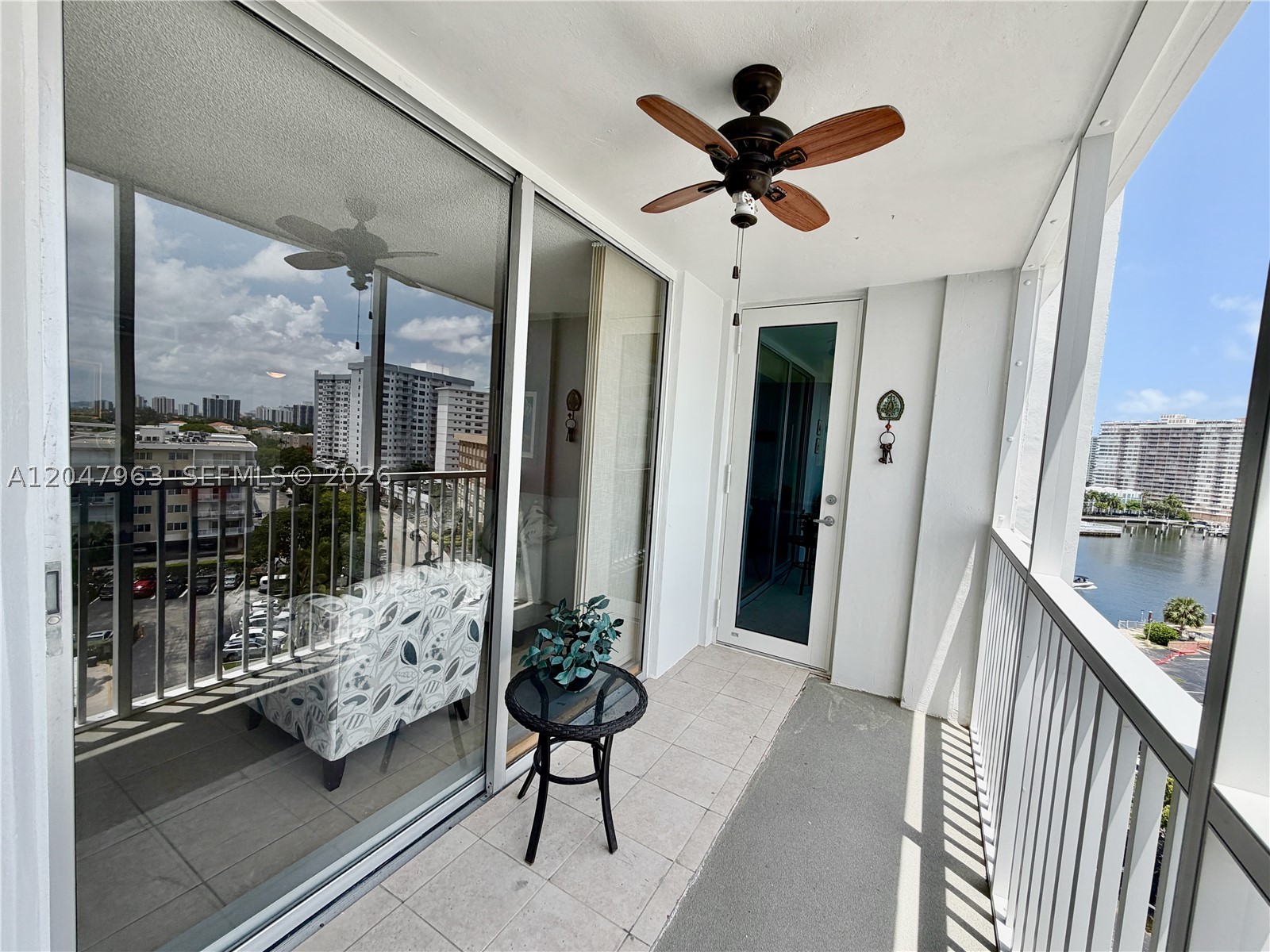 LAKE POINT TOWER CONDOMIN - Residential