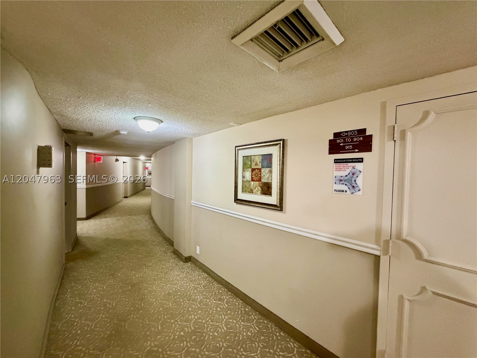 LAKE POINT TOWER CONDOMIN - Residential