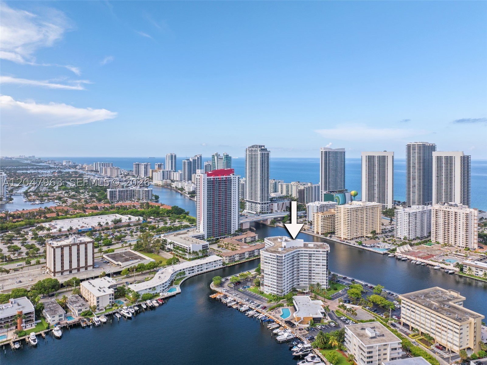 LAKE POINT TOWER CONDOMIN - Residential