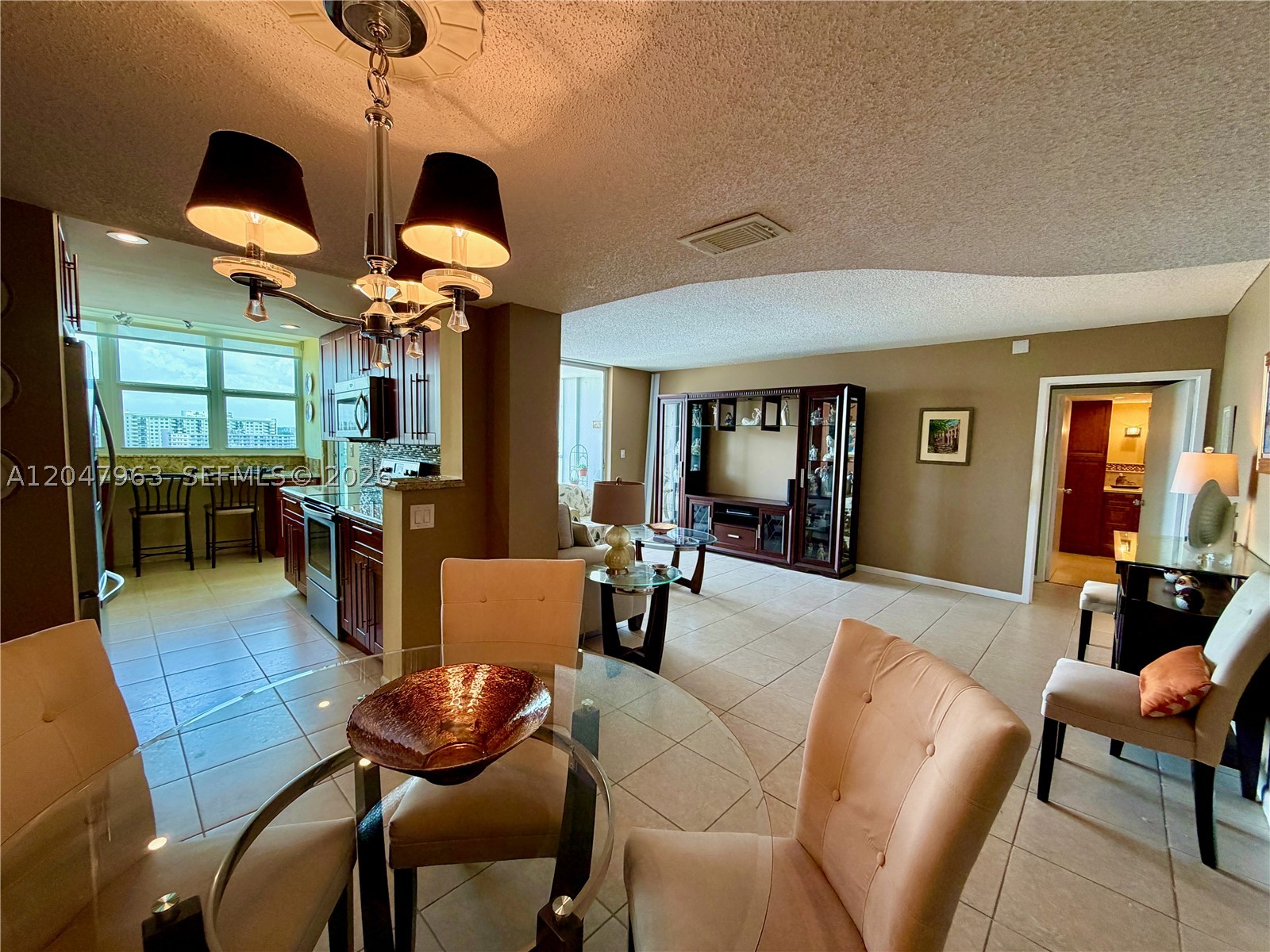 LAKE POINT TOWER CONDOMIN - Residential
