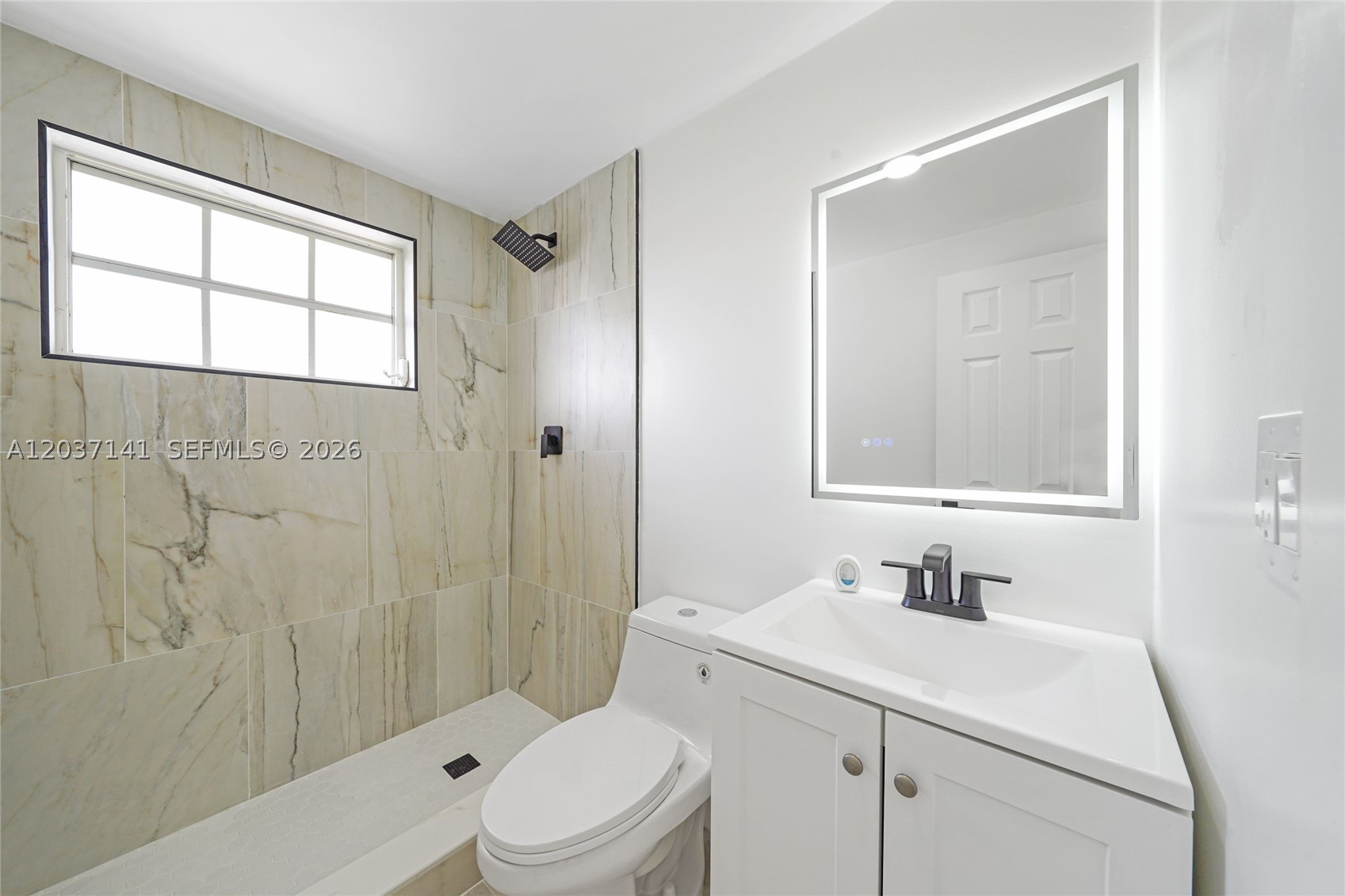 LAUDERDALE ISLES NO 2-BLK - Residential