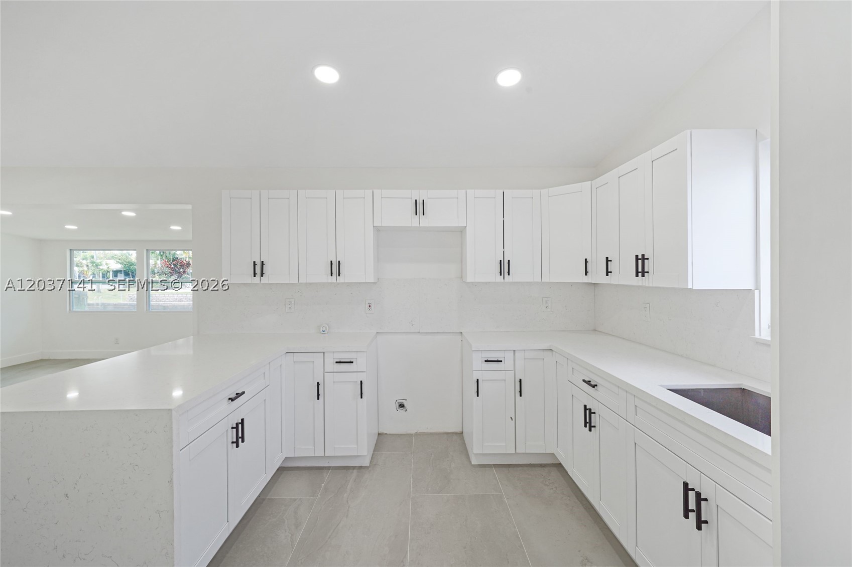 LAUDERDALE ISLES NO 2-BLK - Residential