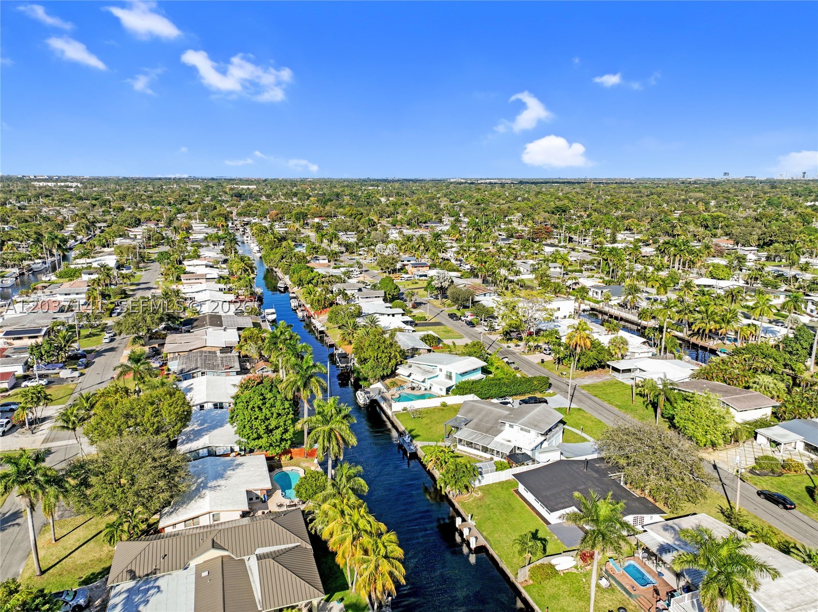 LAUDERDALE ISLES NO 2-BLK - Residential