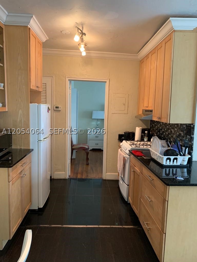 SOBE PHOENIX CONDO - Residential Lease