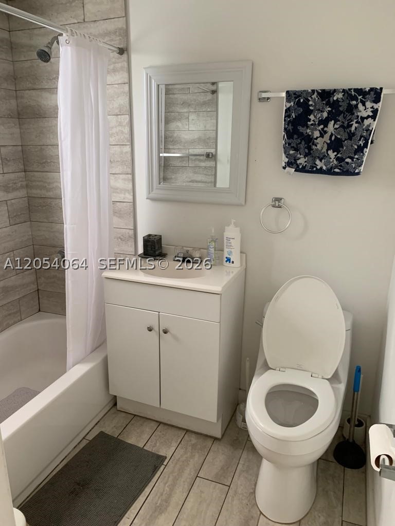 SOBE PHOENIX CONDO - Residential Lease