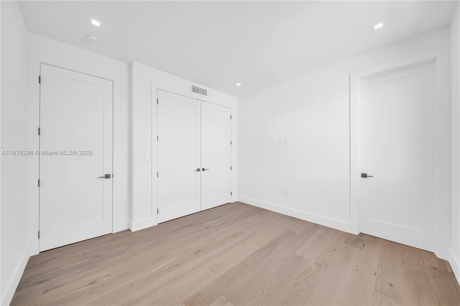 AMND PLAT OF MIAMI SUB UR - Residential Lease