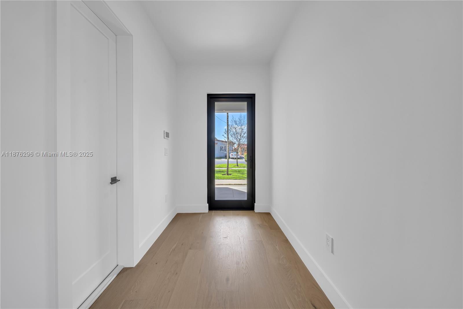 AMND PLAT OF MIAMI SUB UR - Residential Lease