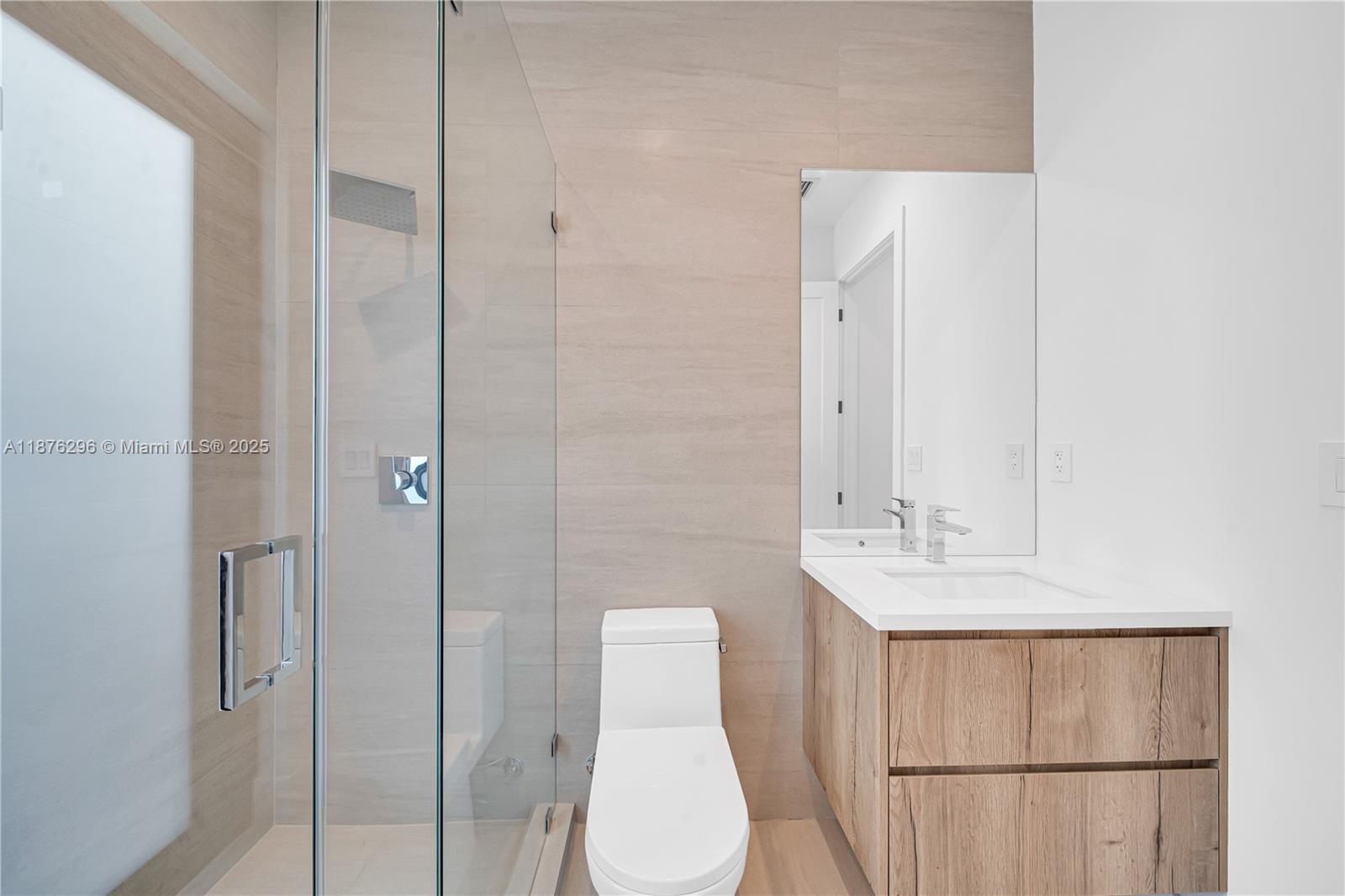 AMND PLAT OF MIAMI SUB UR - Residential Lease