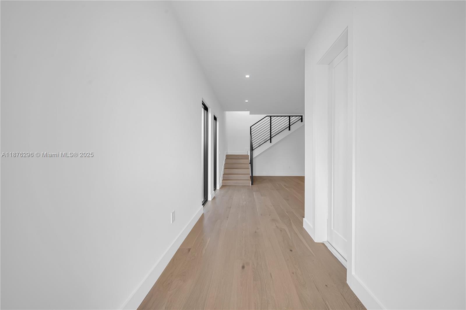 AMND PLAT OF MIAMI SUB UR - Residential Lease