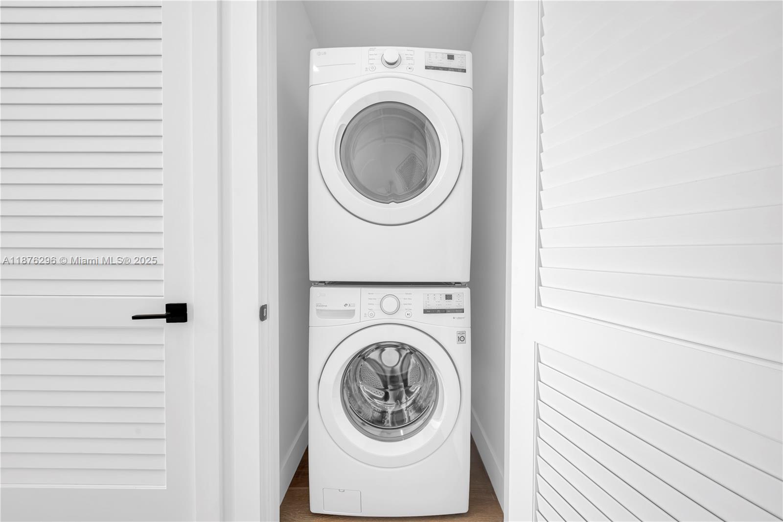 AMND PLAT OF MIAMI SUB UR - Residential Lease