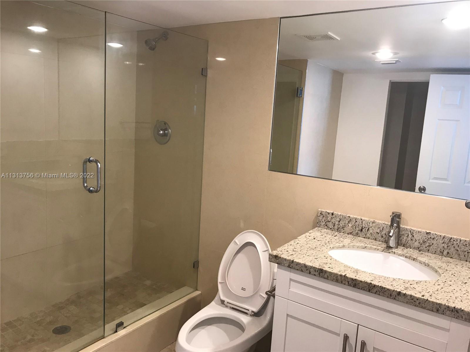 BONAVIDA CONDO - Residential Lease