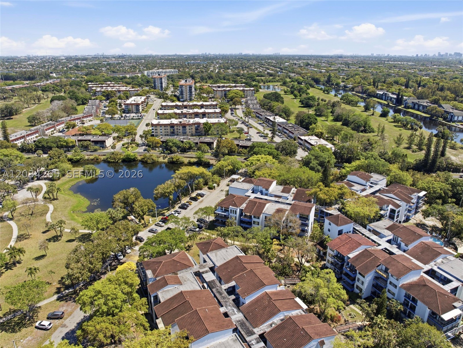 FALLS OF INVERRARY - Residential Lease