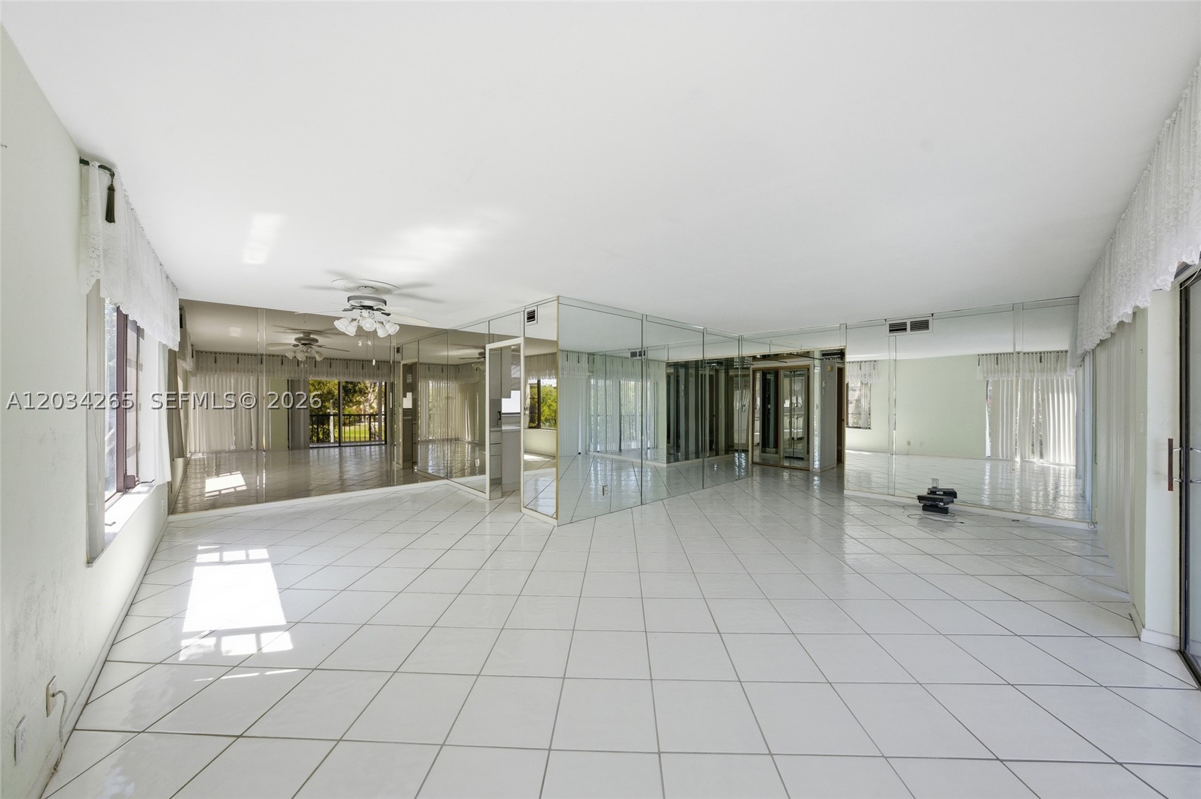 FALLS OF INVERRARY - Residential Lease