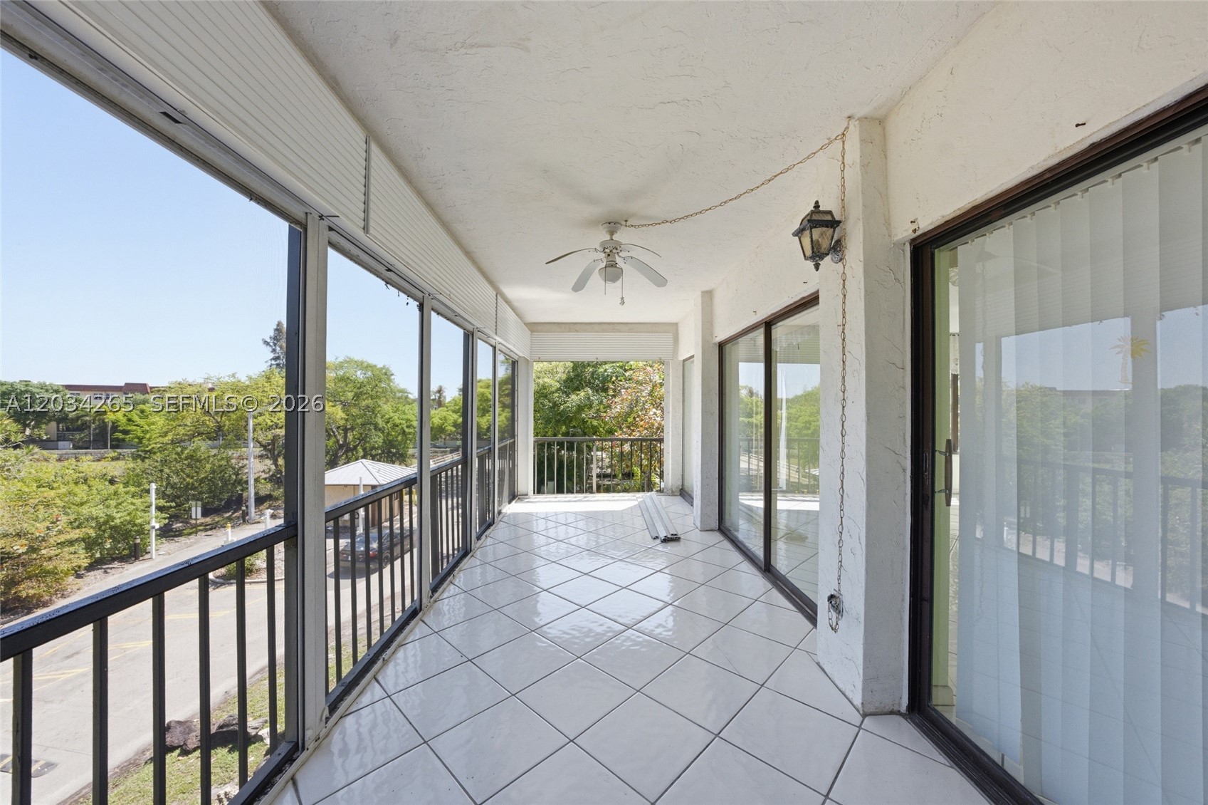FALLS OF INVERRARY - Residential Lease
