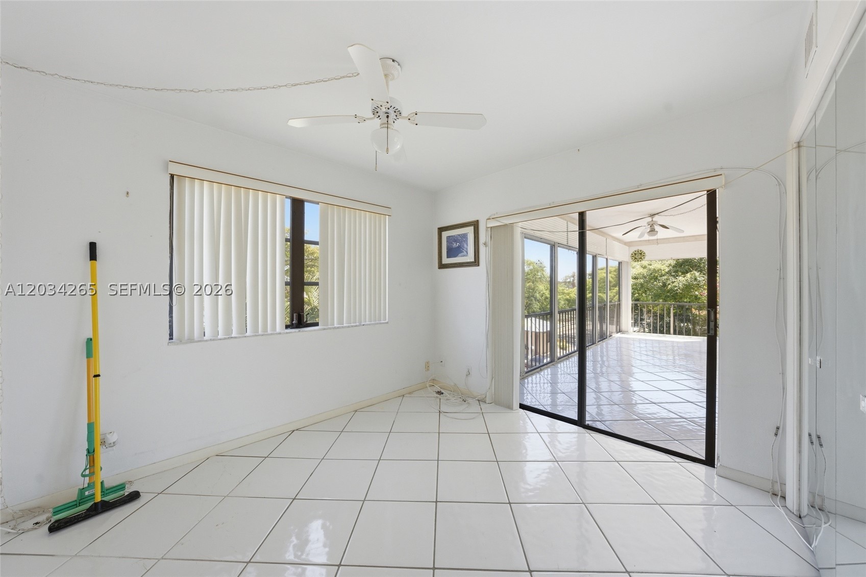 FALLS OF INVERRARY - Residential Lease