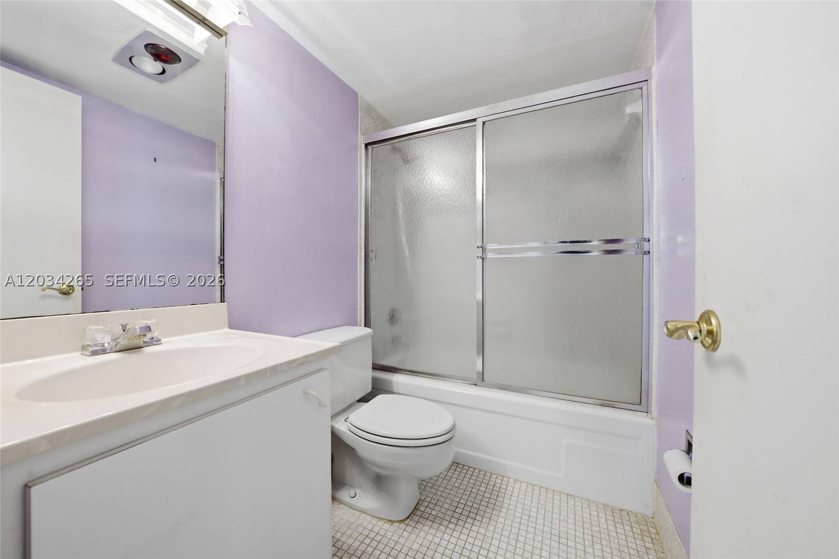 FALLS OF INVERRARY - Residential Lease