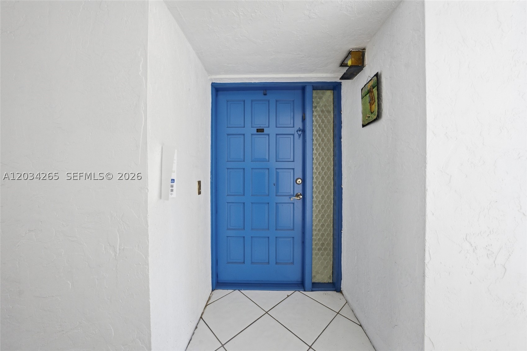 FALLS OF INVERRARY - Residential Lease