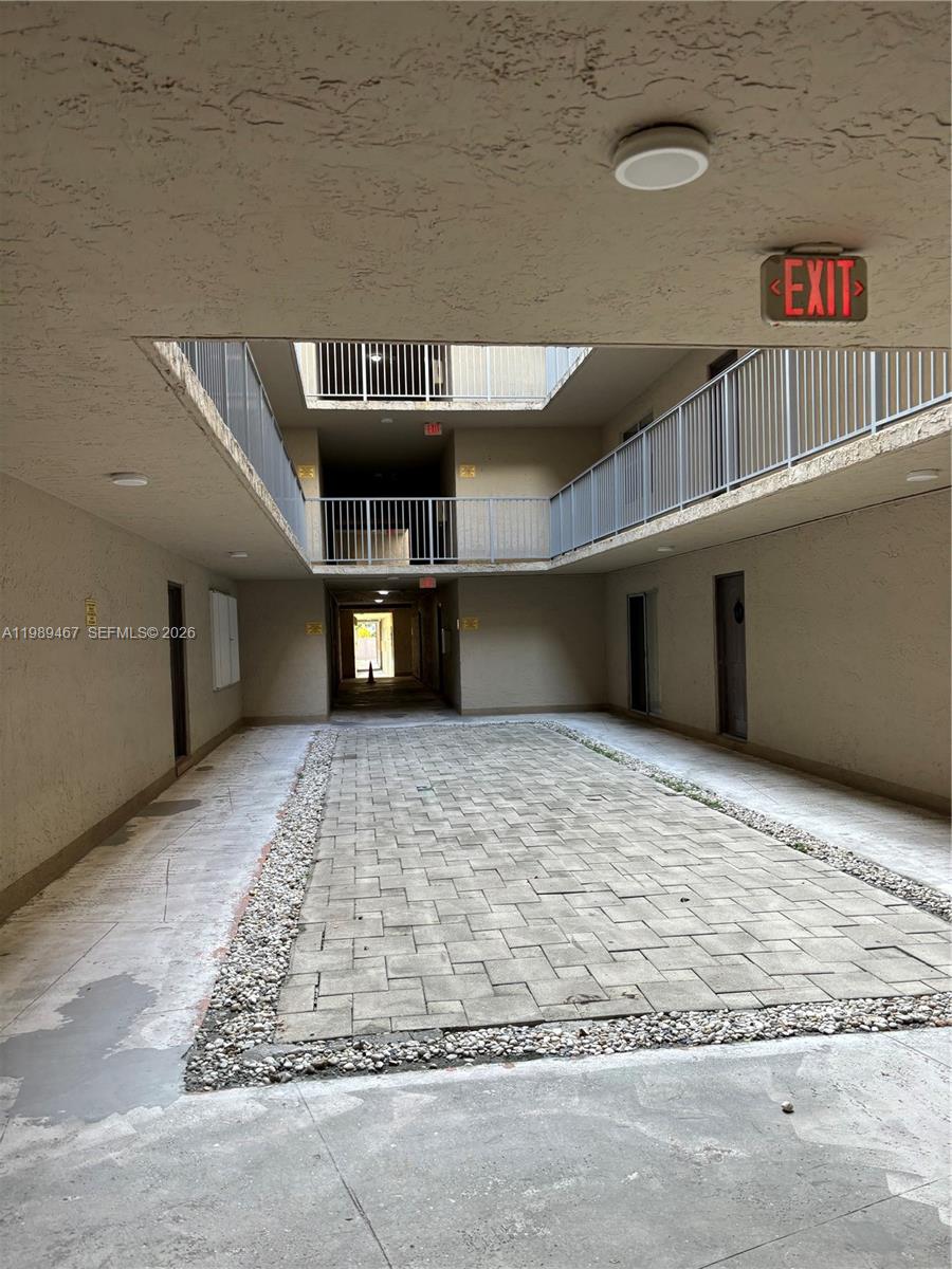 THE BERKELEY CONDO - Residential Lease