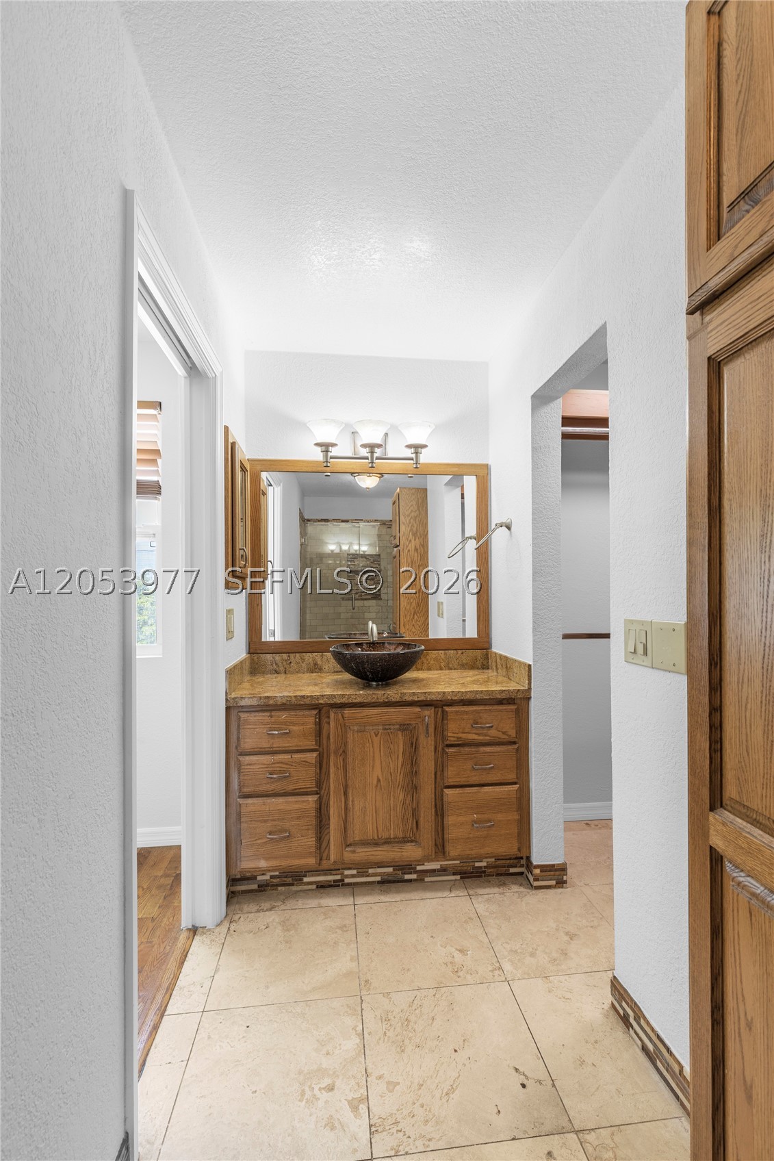 SUNRISE GOLF VILLAGE - Residential Lease
